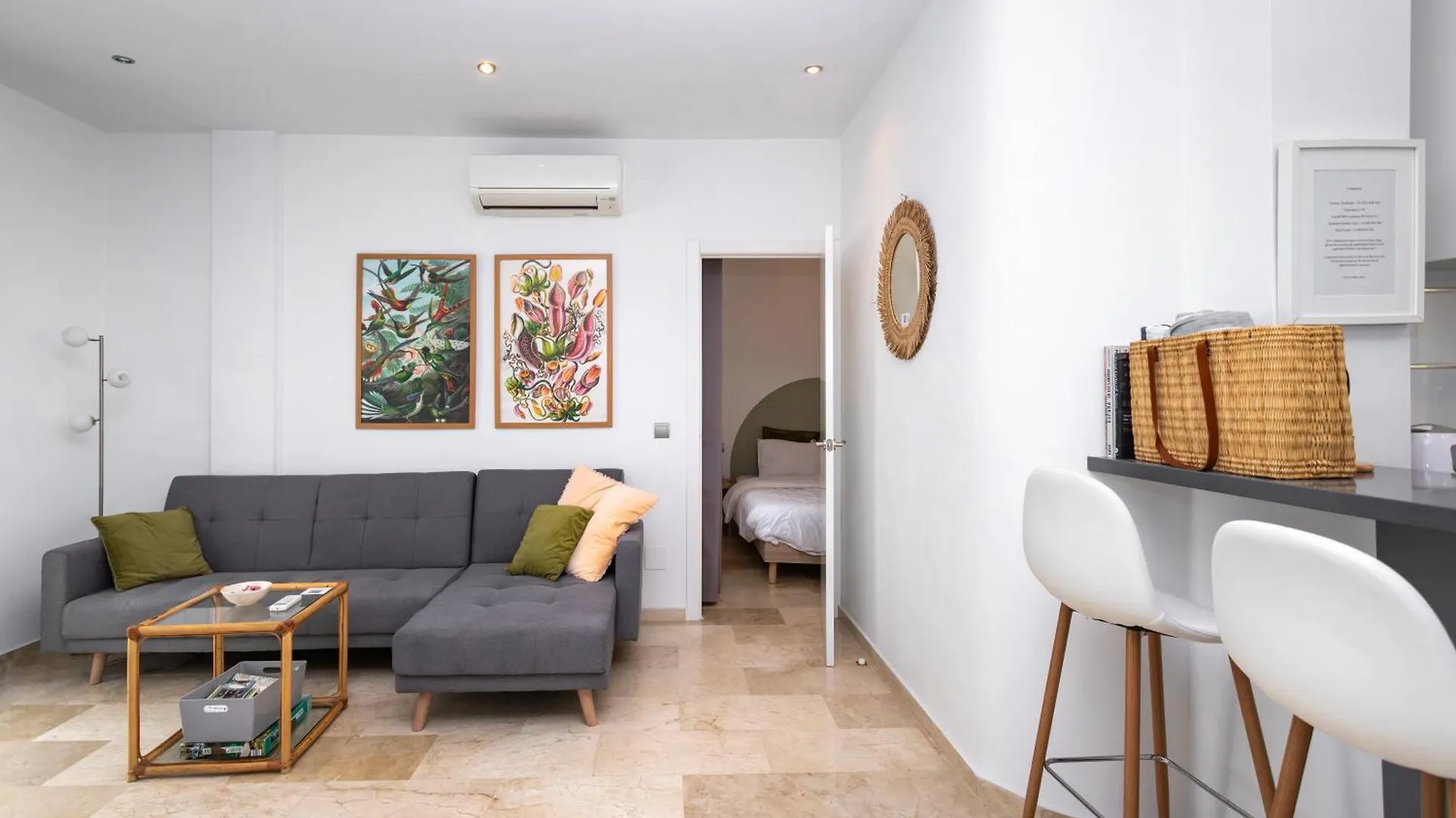 Modern Apartment In The Centre Nerja Spain